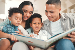 family reading activities